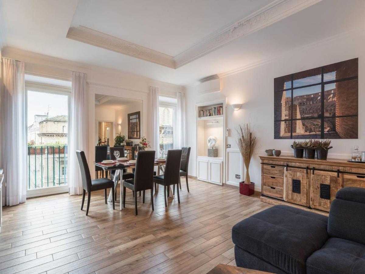 The Best Rent - Elegant Three-Bedroom Apartment A Few Steps From Fontana Di Trevi Exterior foto