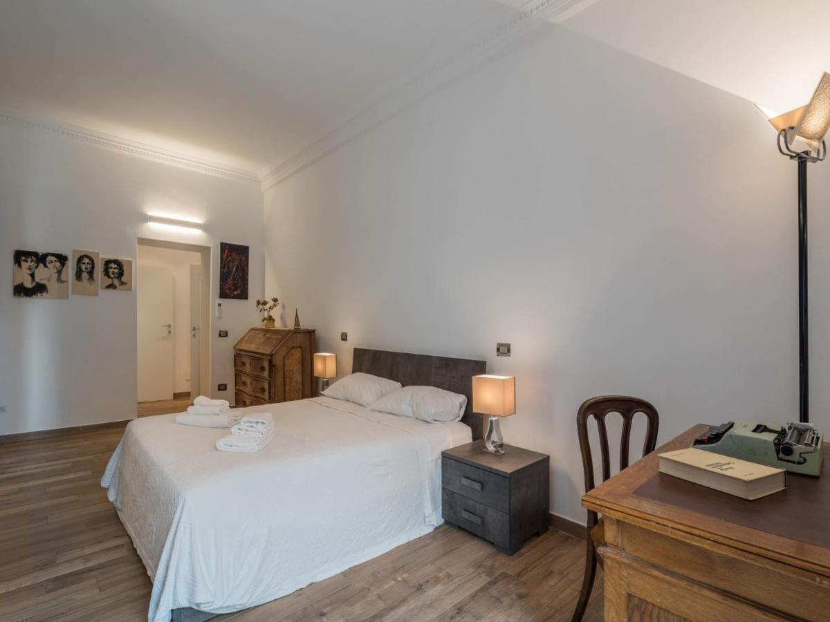 The Best Rent - Elegant Three-Bedroom Apartment A Few Steps From Fontana Di Trevi Exterior foto