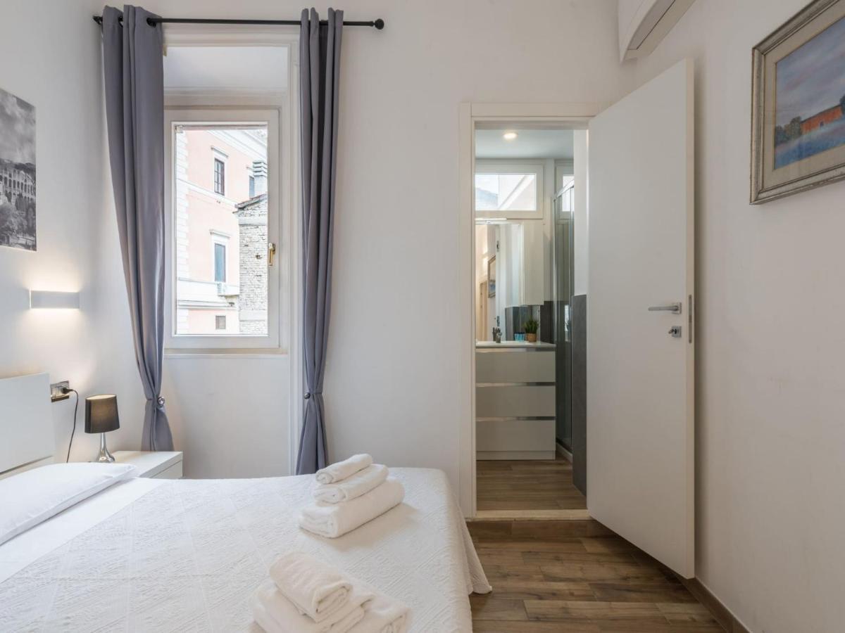 The Best Rent - Elegant Three-Bedroom Apartment A Few Steps From Fontana Di Trevi Exterior foto